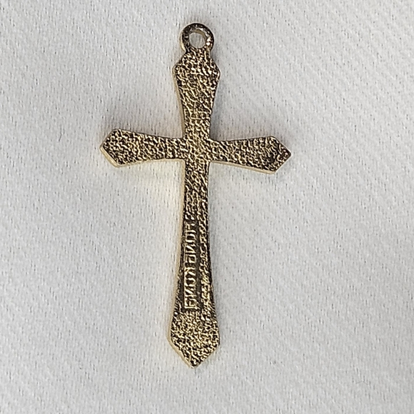 Gold Cross Pendant - Picture 2 of 4